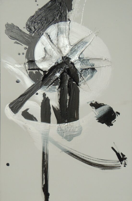 TN 657 : tableau abstrait de l'artiste contemporain japonais Hachiro Kanno, appartenant à la série Focus Gris. Cette peinture inspirée par la calligraphie japonaise illustre la capacité de l'artiste à faire le lien entre la peinture à l'encre traditionnelle et l'expressionnisme abstrait occidental.